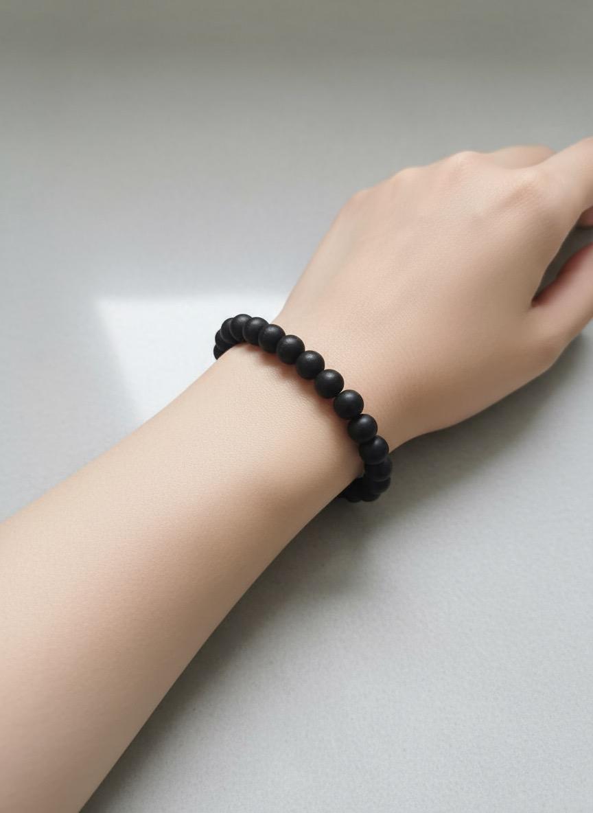 Evaarah - Energised Karungali Bracelet - For Positive Vibes